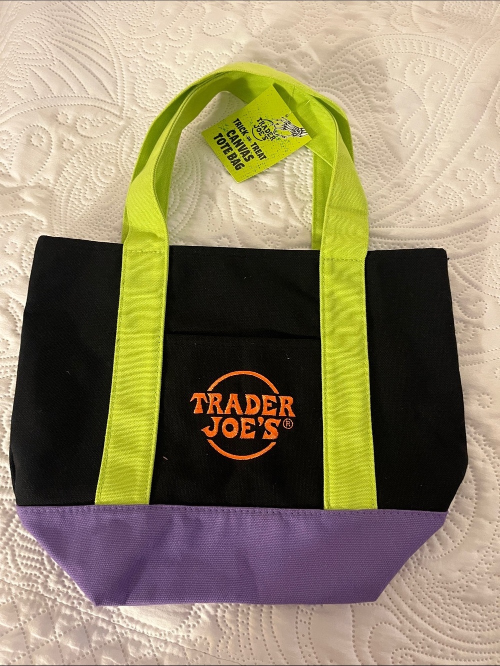 Trader Joe's Black Canvas Tote with Purple Base and Lime Handles Halloween 🎃
